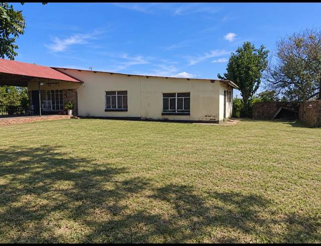 FARM FOR SALE IN VASFONTEIN